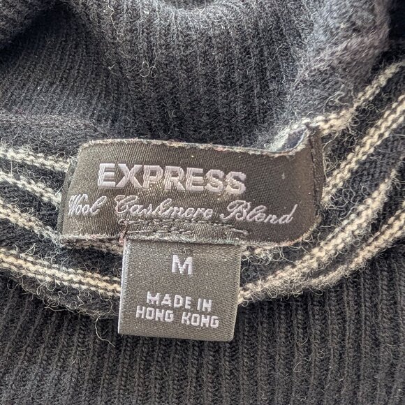 Express wool cashmere blend black and white turtleneck sweater Medium EUC - Picture 8 of 10